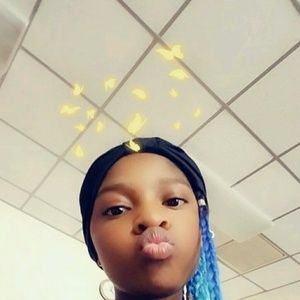 Meet your Posher, Destinee